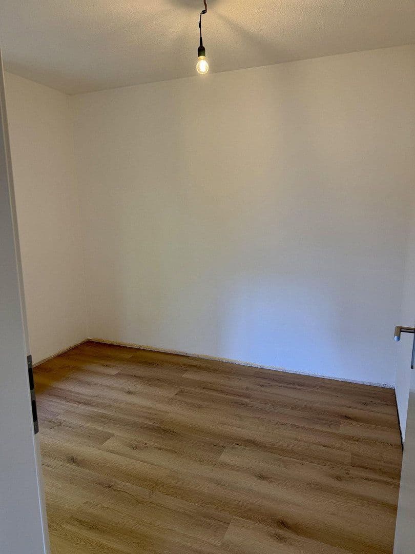 Pronájem domu 115 m², pozemek 500 m², Heusweiler, Země Sársko Pronájem domu 115 m², pozemek 500 m², Heusweiler, Země Sársko