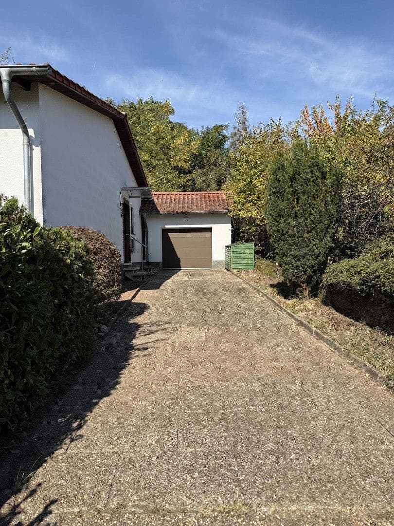 Pronájem domu 115 m², pozemek 500 m², Heusweiler, Země Sársko Pronájem domu 115 m², pozemek 500 m², Heusweiler, Země Sársko