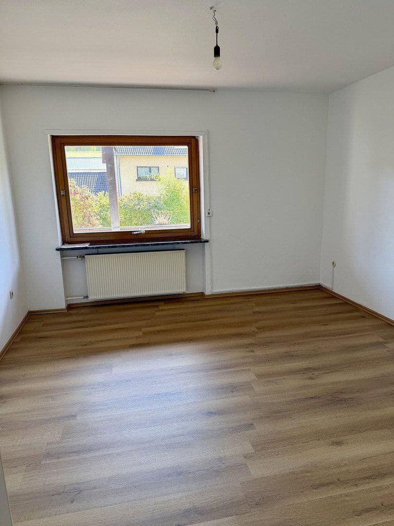 Pronájem domu 115 m², pozemek 500 m², Heusweiler, Země Sársko Pronájem domu 115 m², pozemek 500 m², Heusweiler, Země Sársko