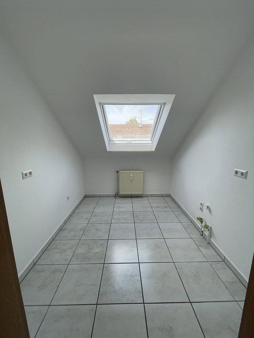 Pronájem bytu 3+1 80 m², Seukendorf, Bavorsko Pronájem bytu 3+1 80 m², Seukendorf, Bavorsko
