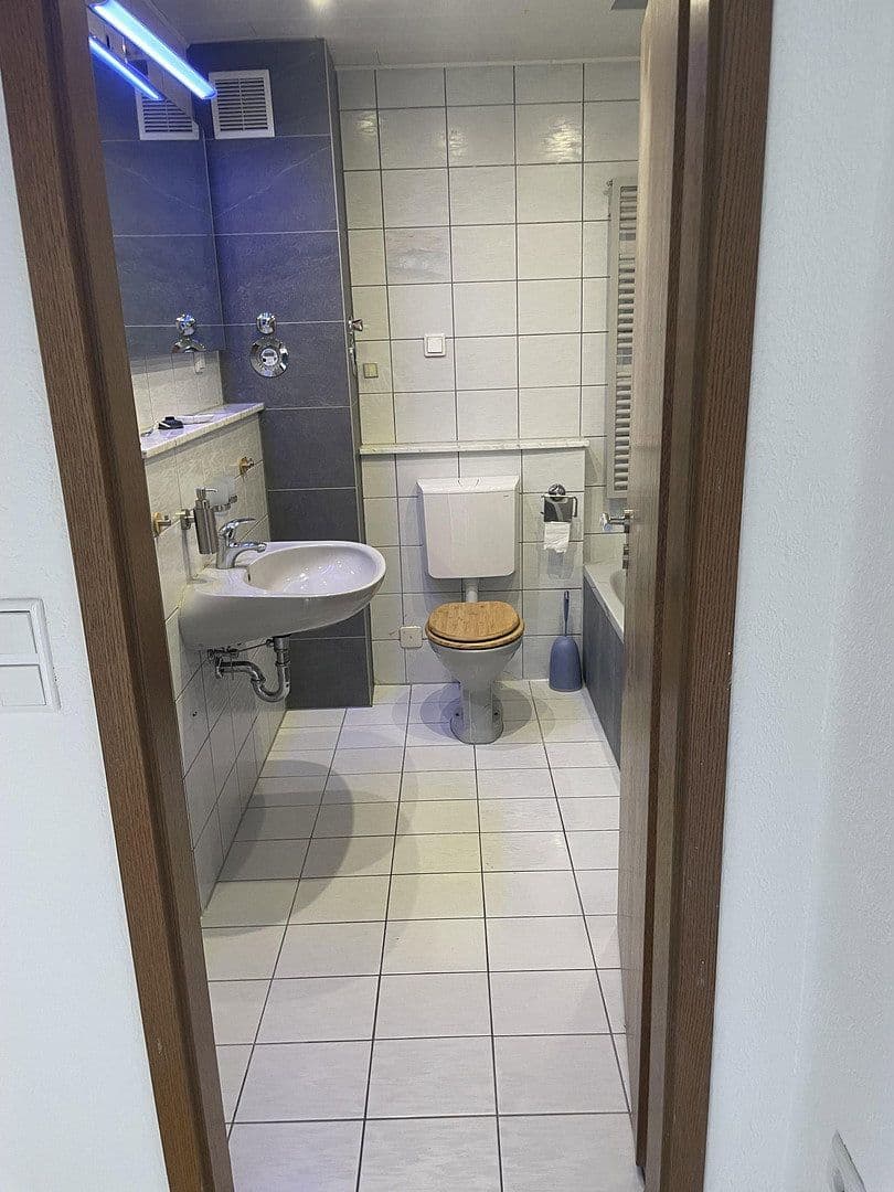 Pronájem bytu 3+1 80 m², Seukendorf, Bavorsko Pronájem bytu 3+1 80 m², Seukendorf, Bavorsko