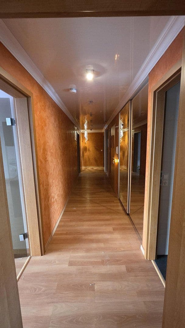 Prodej bytu 3+1 98 m², Bahnstrasse 4, Baden-Baden, Bádensko-Württembersko Prodej bytu 3+1 98 m², Bahnstrasse 4, Baden-Baden, Bádensko-Württembersko