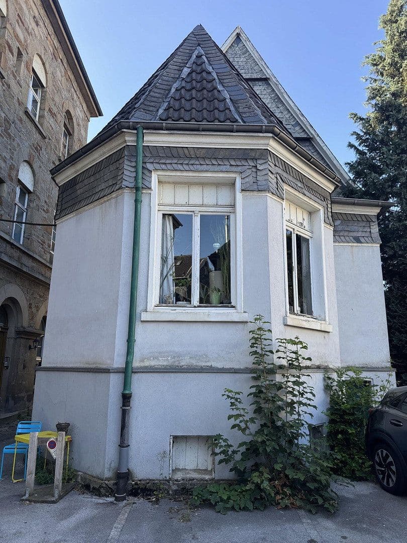 Prodej domu 368 m², pozemek 487 m², Hauptstr. 12 und 12a, Velbert, Severní Porýní-Vestfálsko Prodej domu 368 m², pozemek 487 m², Hauptstr. 12 und 12a, Velbert, Severní Porýní-Vestfálsko