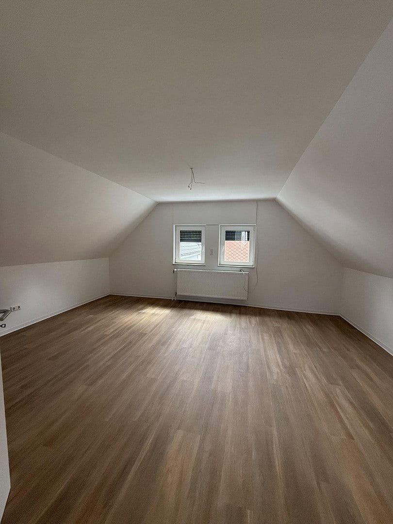 Prodej domu 110 m², pozemek 230 m², Ludwigshafen Friesenheim, Porýní-Falc Prodej domu 110 m², pozemek 230 m², Ludwigshafen Friesenheim, Porýní-Falc