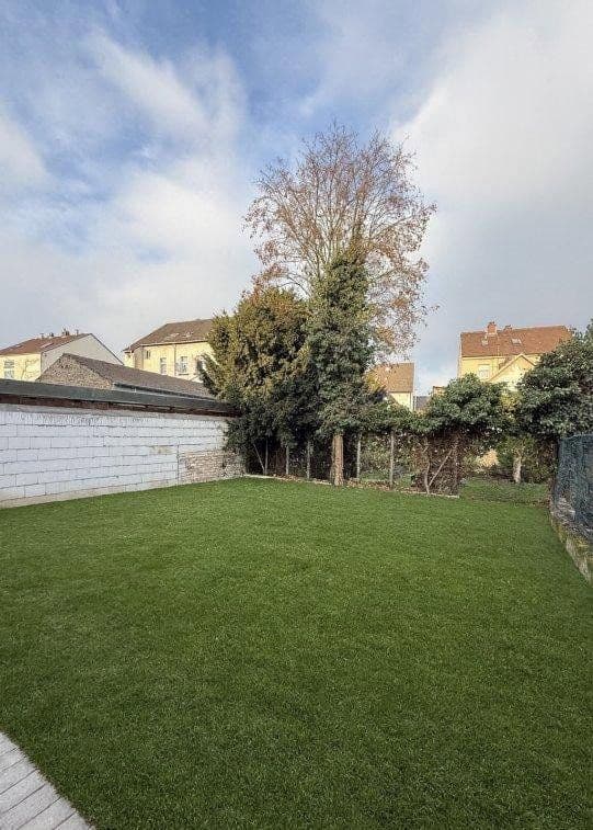 Prodej domu 110 m², pozemek 230 m², Ludwigshafen Friesenheim, Porýní-Falc Prodej domu 110 m², pozemek 230 m², Ludwigshafen Friesenheim, Porýní-Falc