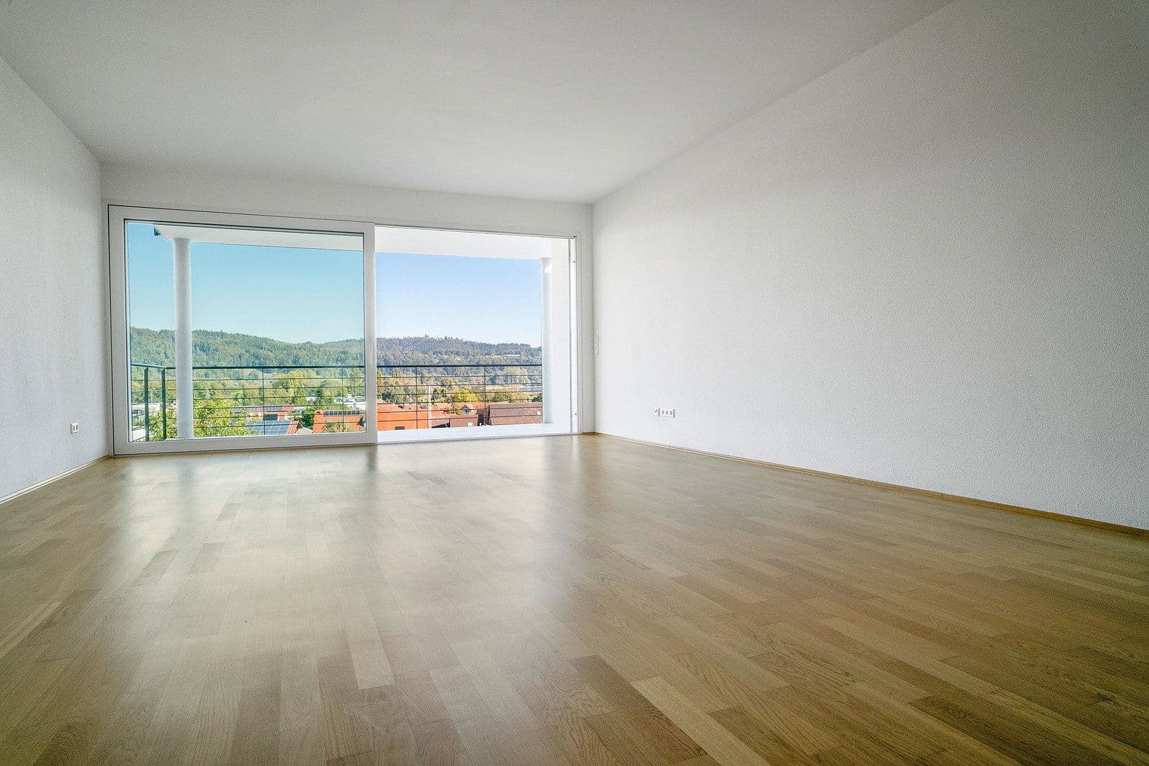 Prodej bytu 4+1 147 m², Untere Kapellenäcker 4, Bodman-Ludwigshafen, Bádensko-Württembersko Prodej bytu 4+1 147 m², Untere Kapellenäcker 4, Bodman-Ludwigshafen, Bádensko-Württembersko