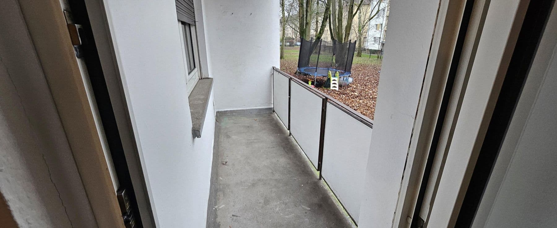 Pronájem bytu 1+1 18 m², Eckenheimer Landstraße 361, Frankfurt am Main, Hessen Pronájem bytu 1+1 18 m², Eckenheimer Landstraße 361, Frankfurt am Main, Hessen