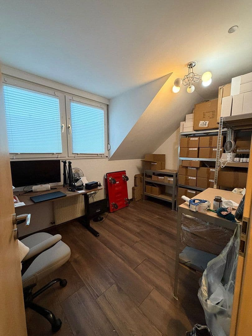 Pronájem bytu 3+1 110 m², Kürten, Severní Porýní-Vestfálsko Pronájem bytu 3+1 110 m², Kürten, Severní Porýní-Vestfálsko