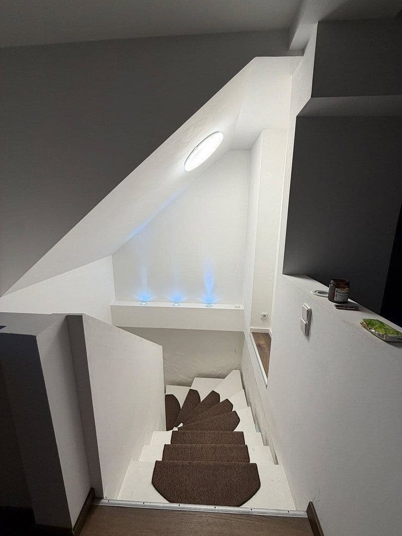 Pronájem bytu 3+1 110 m², Kürten, Severní Porýní-Vestfálsko Pronájem bytu 3+1 110 m², Kürten, Severní Porýní-Vestfálsko