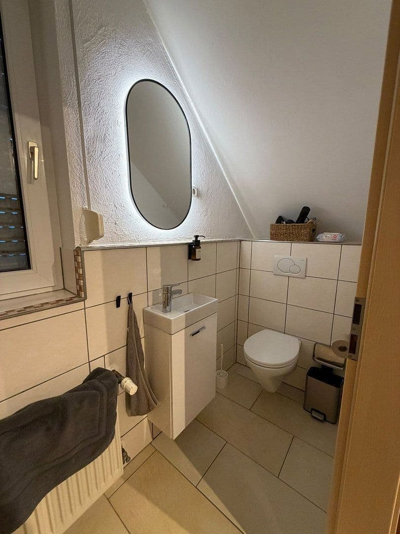 Pronájem bytu 3+1 110 m², Kürten, Severní Porýní-Vestfálsko Pronájem bytu 3+1 110 m², Kürten, Severní Porýní-Vestfálsko