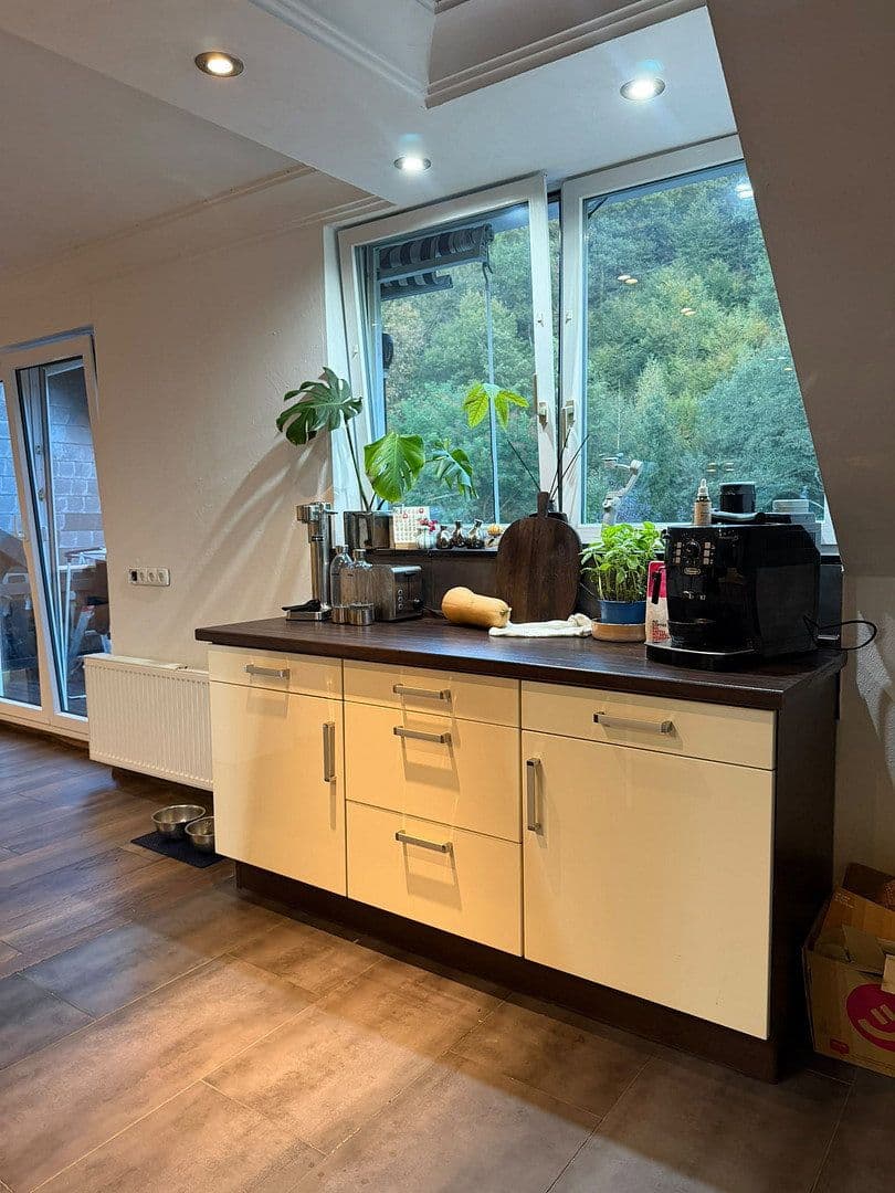 Pronájem bytu 3+1 110 m², Kürten, Severní Porýní-Vestfálsko Pronájem bytu 3+1 110 m², Kürten, Severní Porýní-Vestfálsko