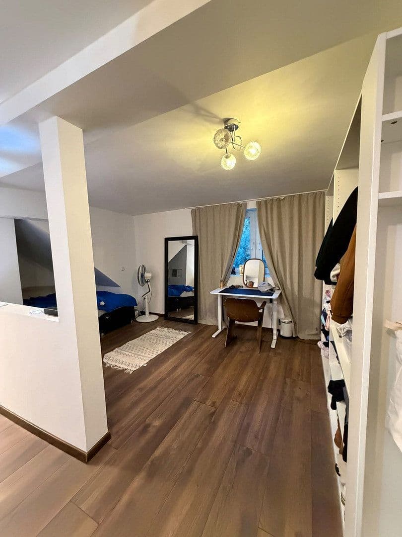 Pronájem bytu 3+1 110 m², Kürten, Severní Porýní-Vestfálsko Pronájem bytu 3+1 110 m², Kürten, Severní Porýní-Vestfálsko