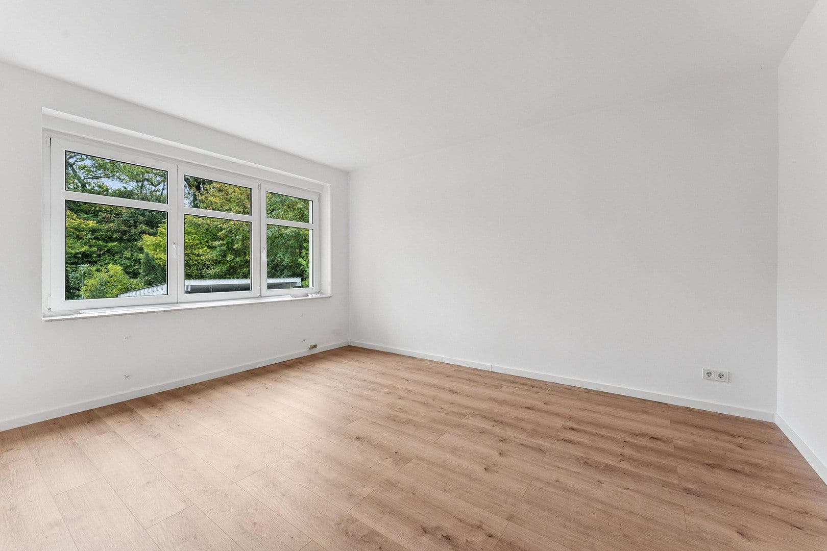 Prodej bytu 3+1 105 m², Pastors Kamp 14, Bad Driburg, Severní Porýní-Vestfálsko Prodej bytu 3+1 105 m², Pastors Kamp 14, Bad Driburg, Severní Porýní-Vestfálsko