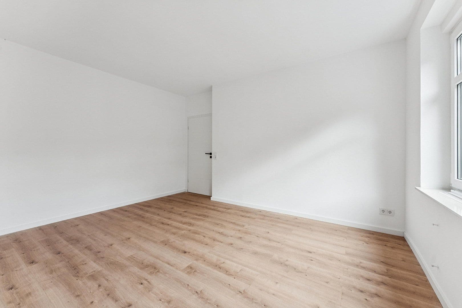Prodej bytu 3+1 105 m², Pastors Kamp 14, Bad Driburg, Severní Porýní-Vestfálsko Prodej bytu 3+1 105 m², Pastors Kamp 14, Bad Driburg, Severní Porýní-Vestfálsko