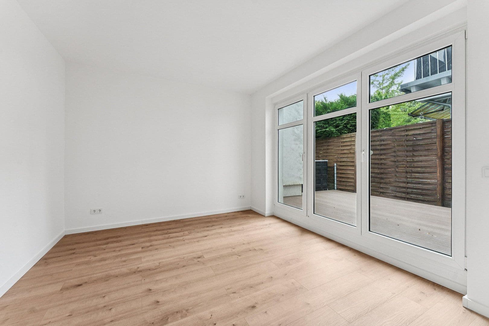 Prodej bytu 3+1 105 m², Pastors Kamp 14, Bad Driburg, Severní Porýní-Vestfálsko Prodej bytu 3+1 105 m², Pastors Kamp 14, Bad Driburg, Severní Porýní-Vestfálsko