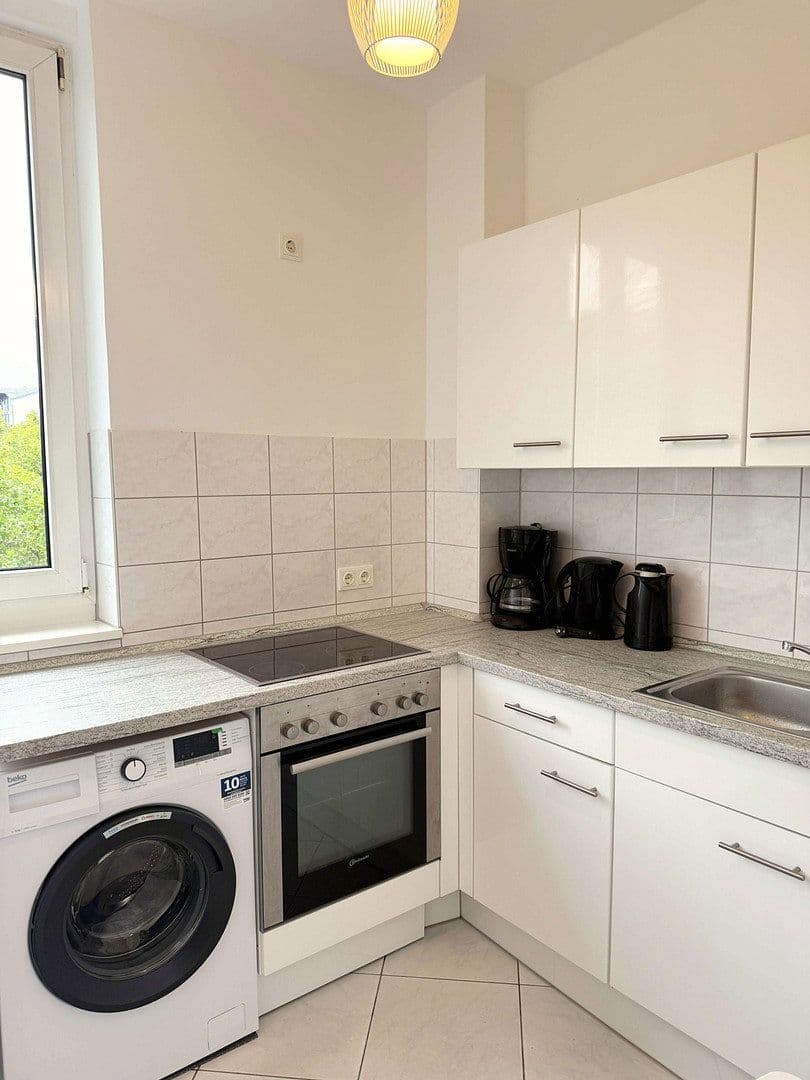 Pronájem bytu 1+1 39 m², Seesener Straße 30, Berlin, Berlín Pronájem bytu 1+1 39 m², Seesener Straße 30, Berlin, Berlín