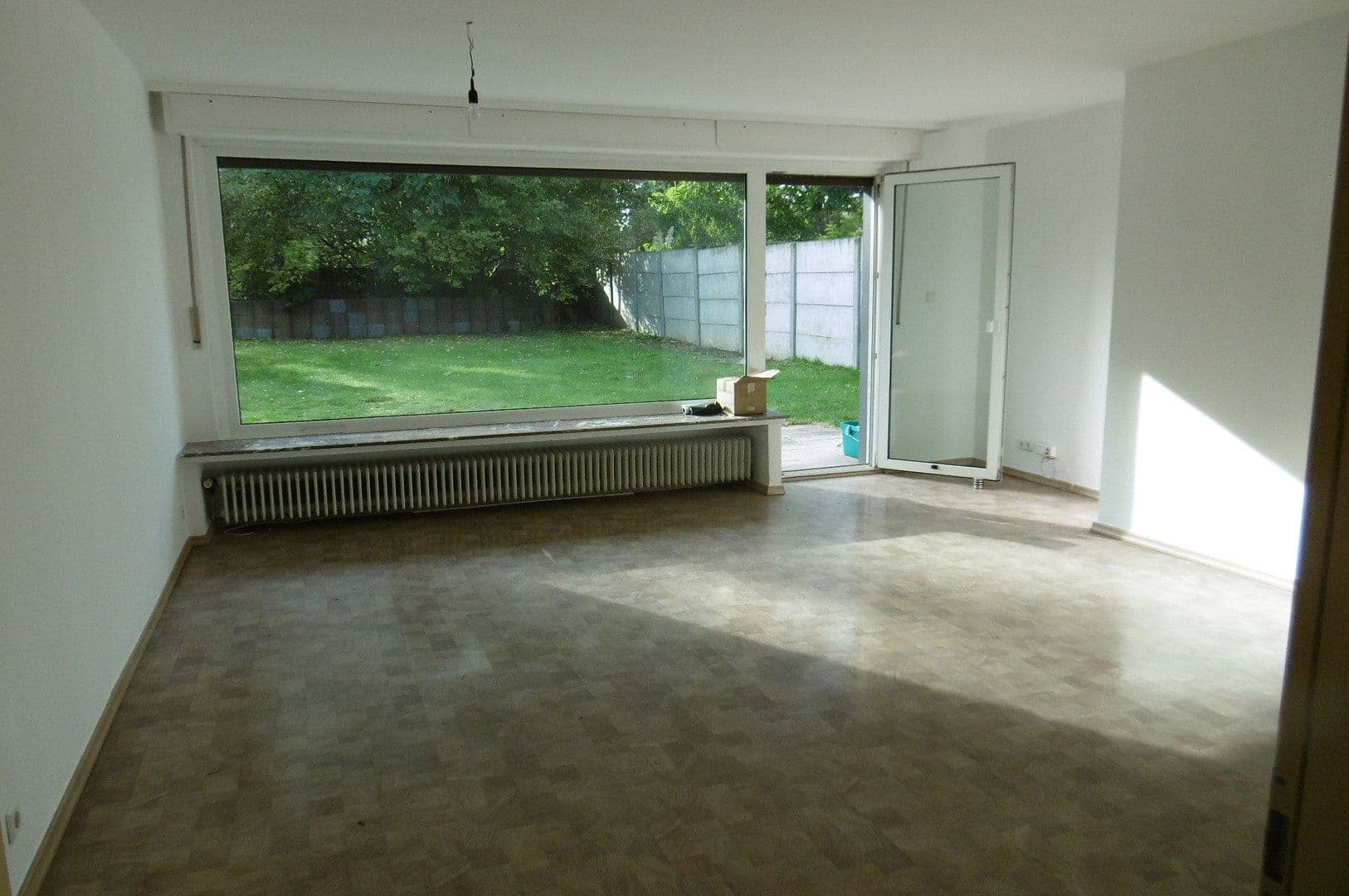 Prodej domu 98 m², pozemek 620 m², Unna, Severní Porýní-Vestfálsko Prodej domu 98 m², pozemek 620 m², Unna, Severní Porýní-Vestfálsko