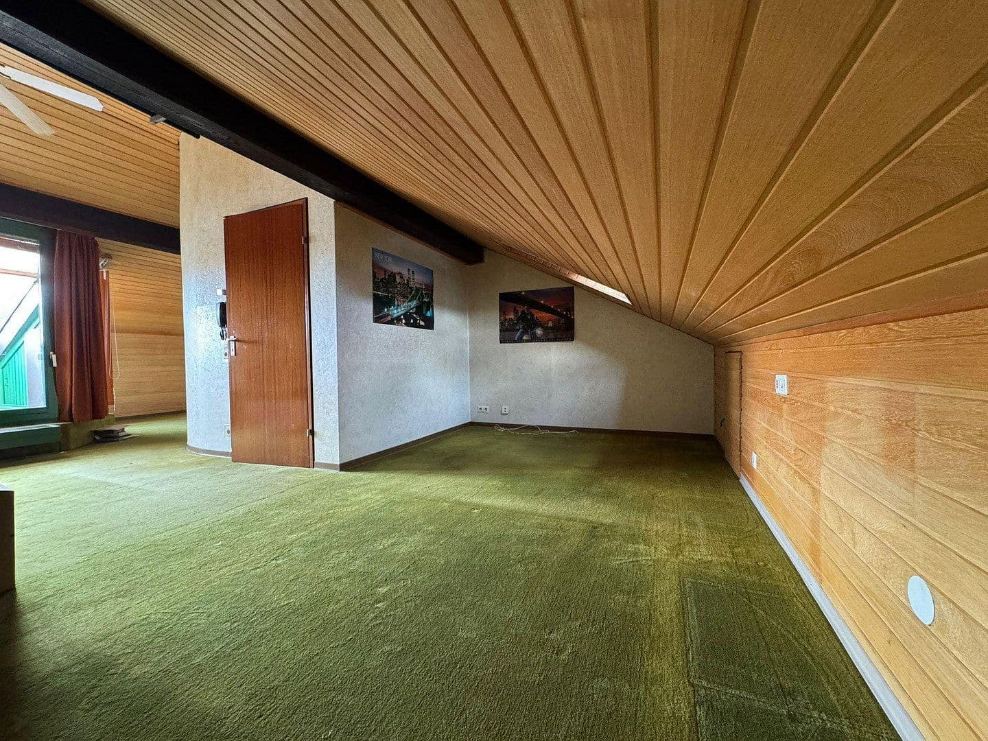 Prodej domu 120 m², pozemek 186 m², Ehningen, Bádensko-Württembersko Prodej domu 120 m², pozemek 186 m², Ehningen, Bádensko-Württembersko