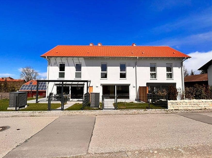 Prodej domu 171 m², pozemek 175 m², Hohenfurch, Bavorsko Prodej domu 171 m², pozemek 175 m², Hohenfurch, Bavorsko