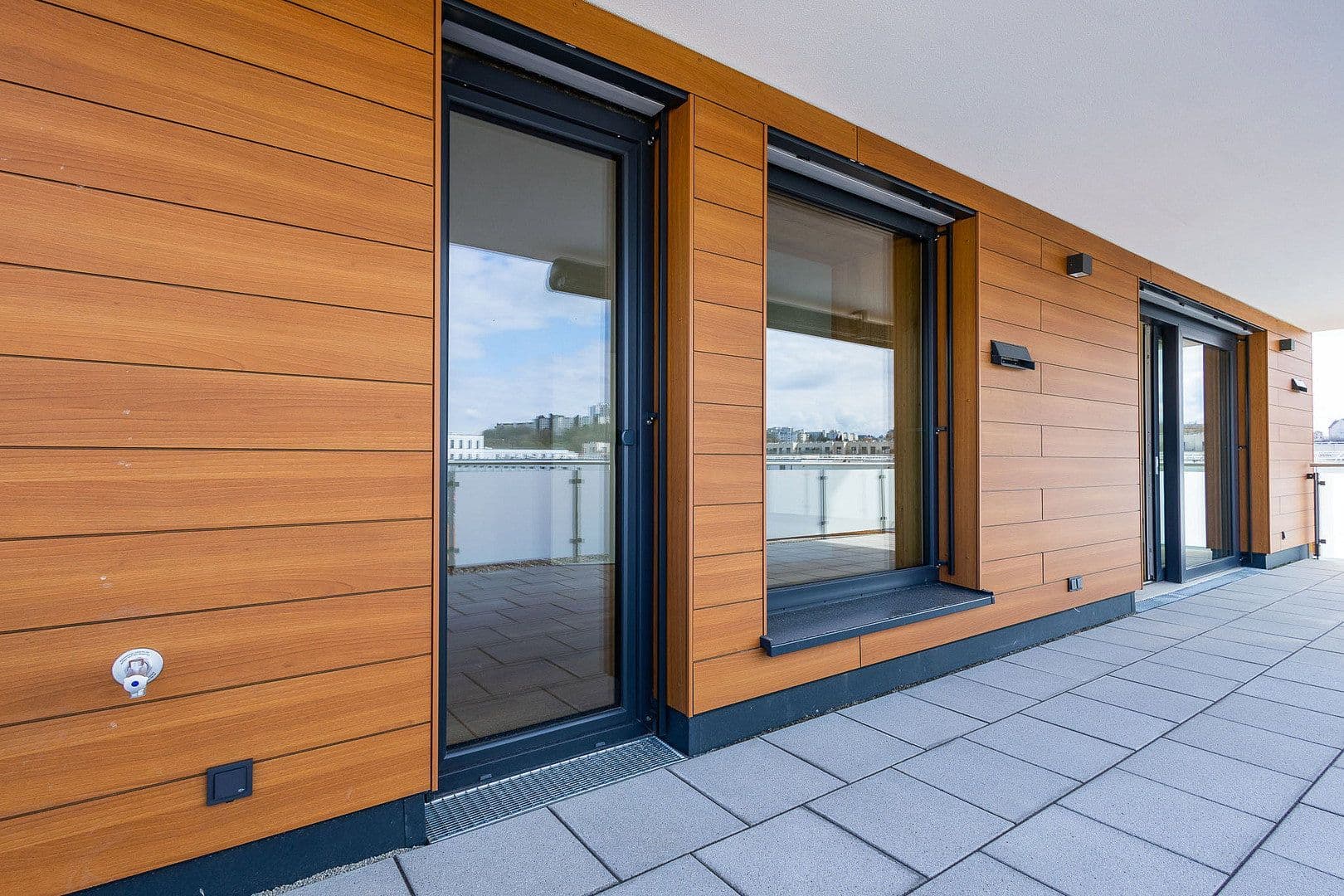 Pronájem bytu 3+1 121 m², Von-Brettreich-Straße 3, Regensburg, Bavorsko Pronájem bytu 3+1 121 m², Von-Brettreich-Straße 3, Regensburg, Bavorsko