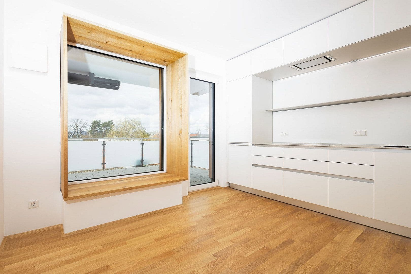 Pronájem bytu 3+1 121 m², Von-Brettreich-Straße 3, Regensburg, Bavorsko Pronájem bytu 3+1 121 m², Von-Brettreich-Straße 3, Regensburg, Bavorsko