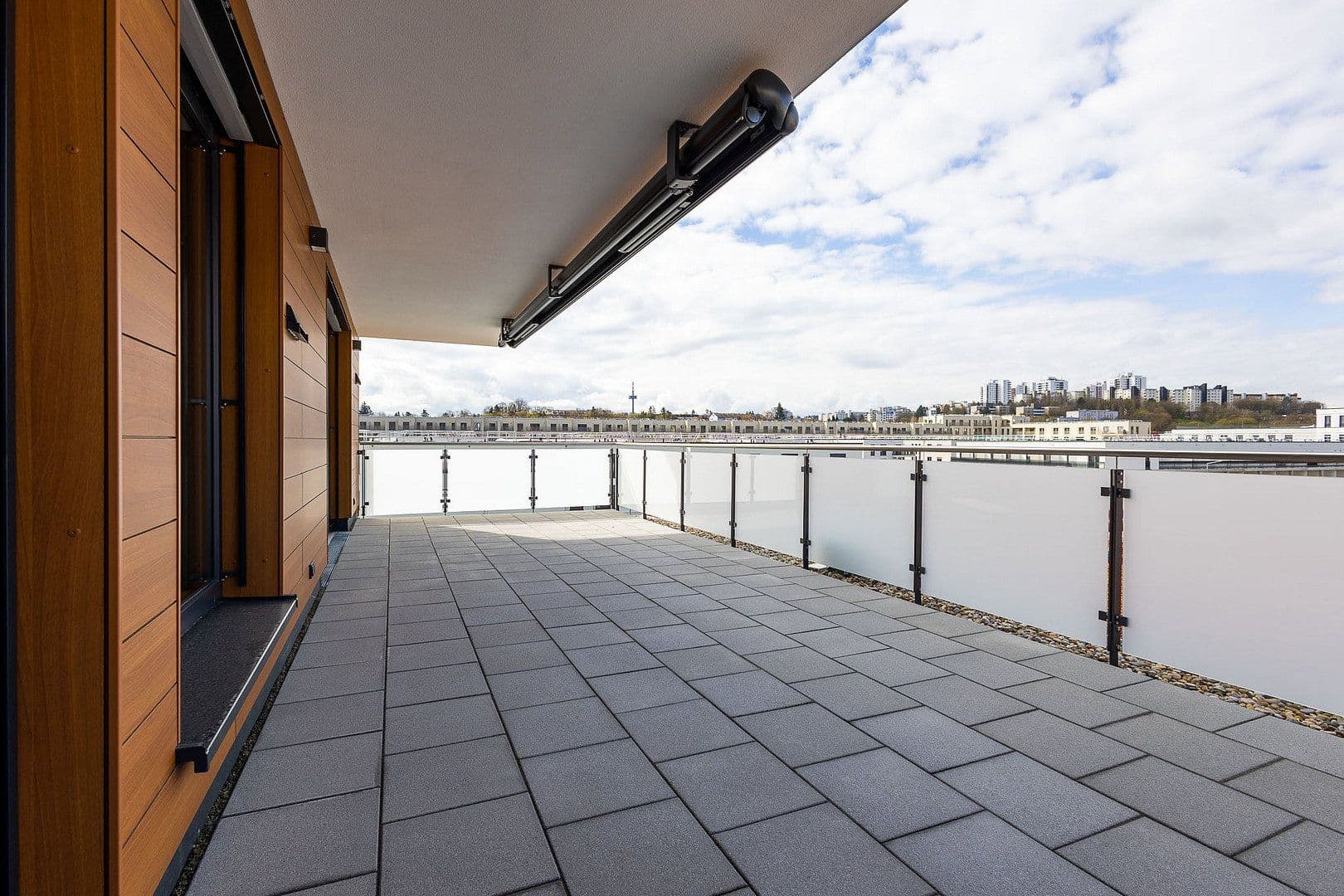 Pronájem bytu 3+1 121 m², Von-Brettreich-Straße 3, Regensburg, Bavorsko Pronájem bytu 3+1 121 m², Von-Brettreich-Straße 3, Regensburg, Bavorsko