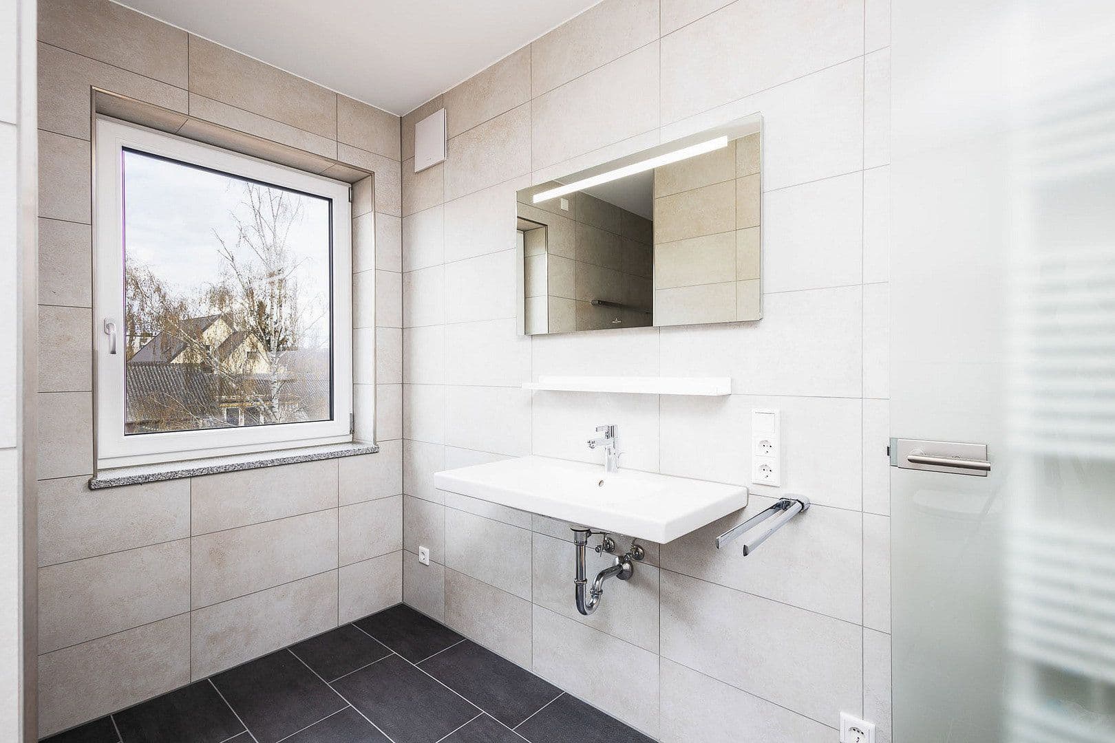 Pronájem bytu 3+1 121 m², Von-Brettreich-Straße 3, Regensburg, Bavorsko Pronájem bytu 3+1 121 m², Von-Brettreich-Straße 3, Regensburg, Bavorsko