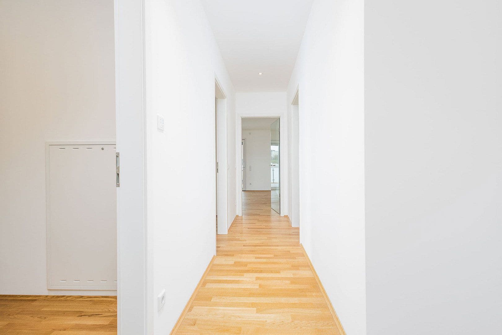 Pronájem bytu 3+1 121 m², Von-Brettreich-Straße 3, Regensburg, Bavorsko Pronájem bytu 3+1 121 m², Von-Brettreich-Straße 3, Regensburg, Bavorsko