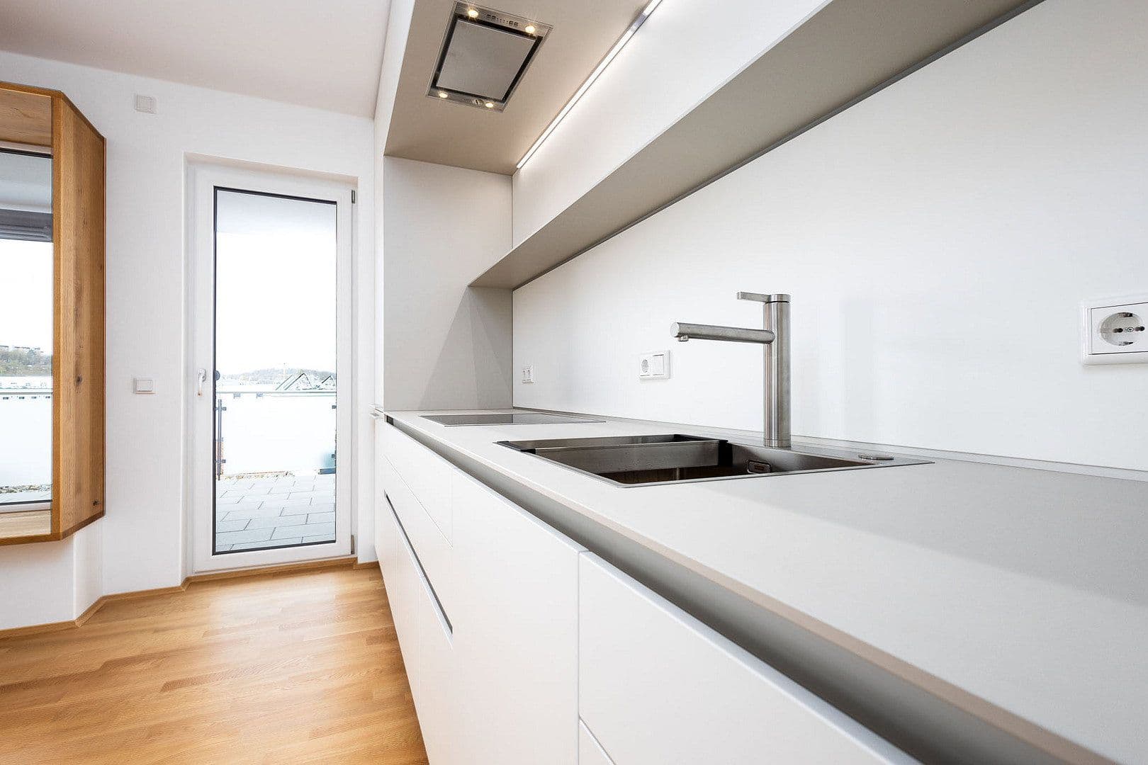 Pronájem bytu 3+1 121 m², Von-Brettreich-Straße 3, Regensburg, Bavorsko Pronájem bytu 3+1 121 m², Von-Brettreich-Straße 3, Regensburg, Bavorsko