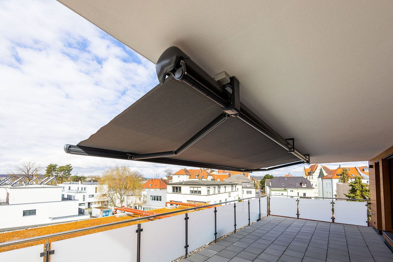 Pronájem bytu 3+1 121 m², Von-Brettreich-Straße 3, Regensburg, Bavorsko Pronájem bytu 3+1 121 m², Von-Brettreich-Straße 3, Regensburg, Bavorsko