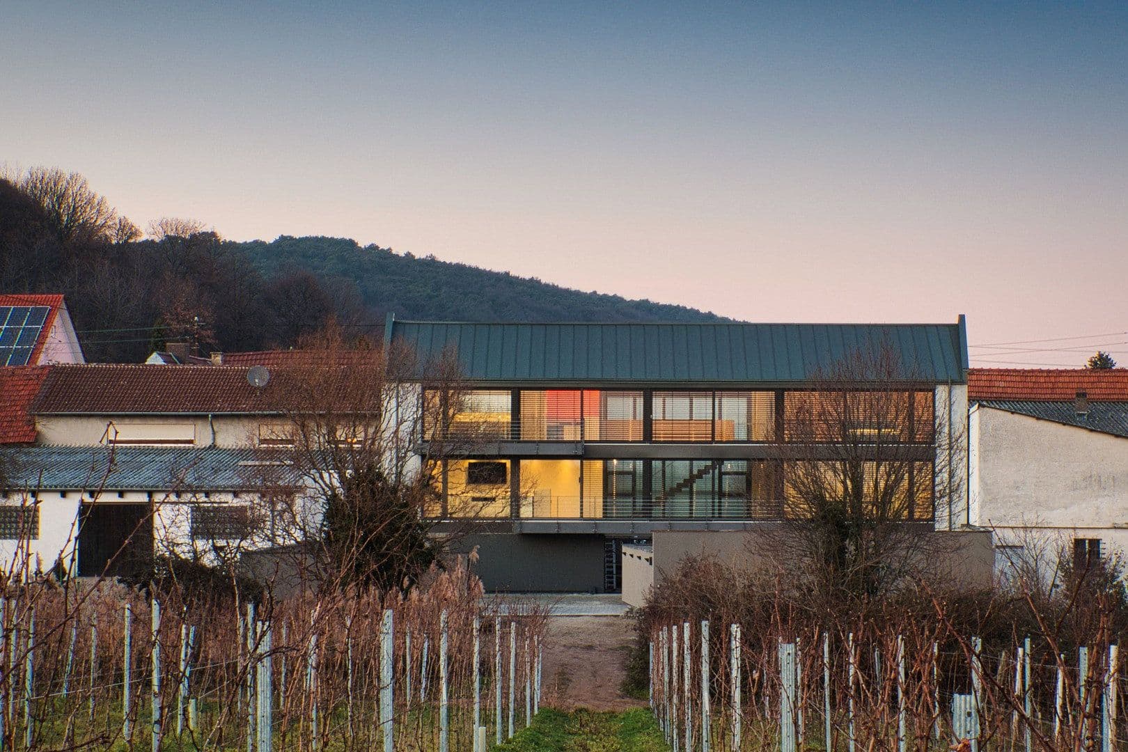 Prodej domu 297 m², pozemek 620 m², Neustadt an der Weinstraße, Ortsteil Hambach, Porýní-Falc Prodej domu 297 m², pozemek 620 m², Neustadt an der Weinstraße, Ortsteil Hambach, Porýní-Falc