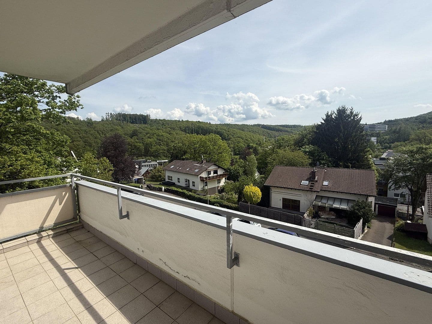 Pronájem bytu 3+1 96 m², Virchowstrasse 17, Siegen, Severní Porýní-Vestfálsko Pronájem bytu 3+1 96 m², Virchowstrasse 17, Siegen, Severní Porýní-Vestfálsko