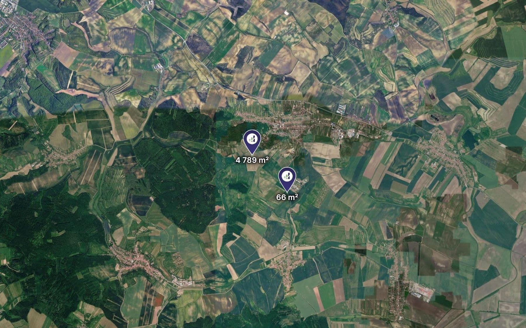 Prodej pozemku 4.855 m², Klobouky u Brna, Jihomoravský kraj Prodej pozemku 4.855 m², Klobouky u Brna, Jihomoravský kraj