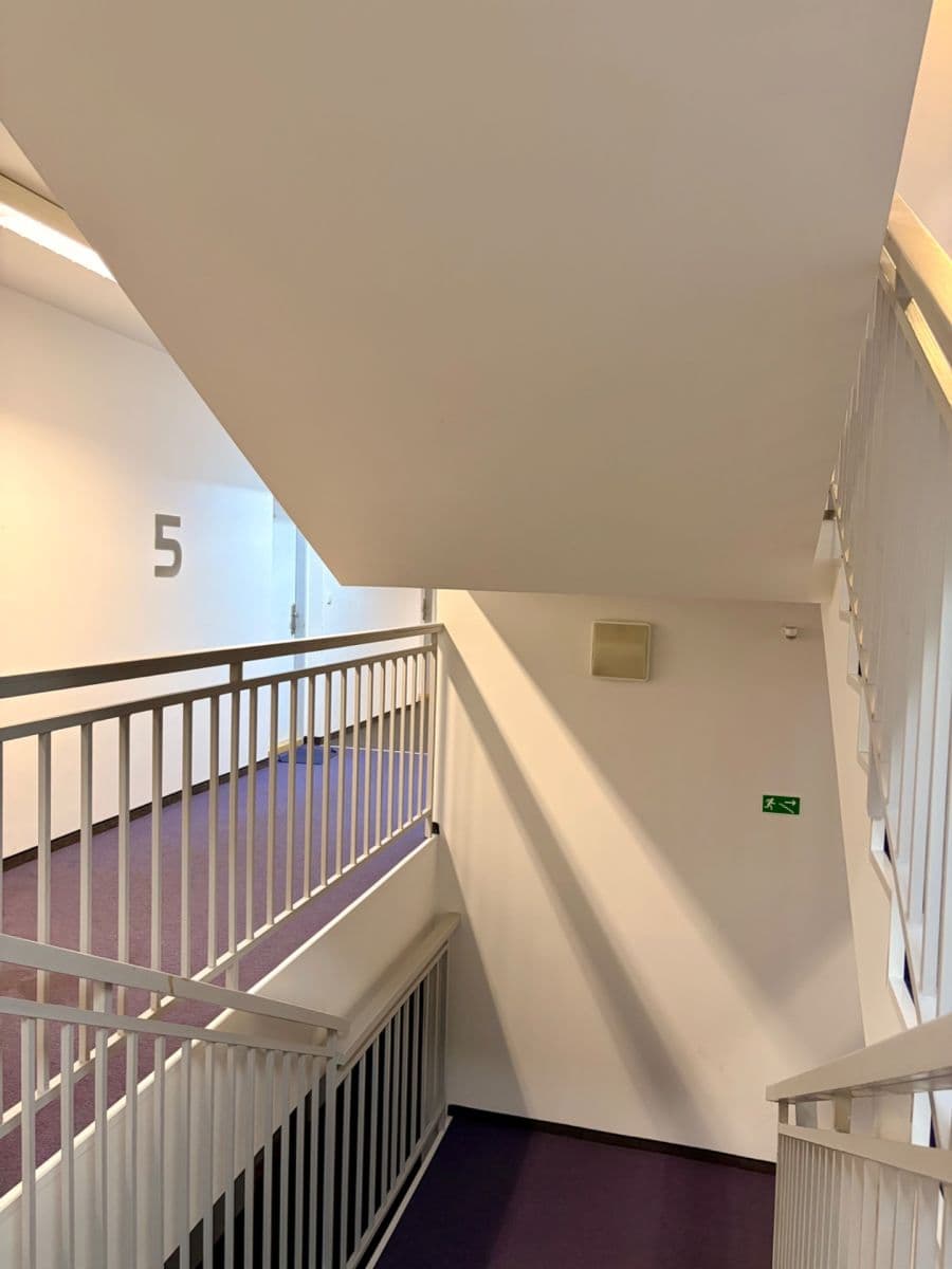 Pronájem bytu 1+kk 28 m², Hornoměcholupská, Praha, Praha Pronájem bytu 1+kk 28 m², Hornoměcholupská, Praha, Praha
