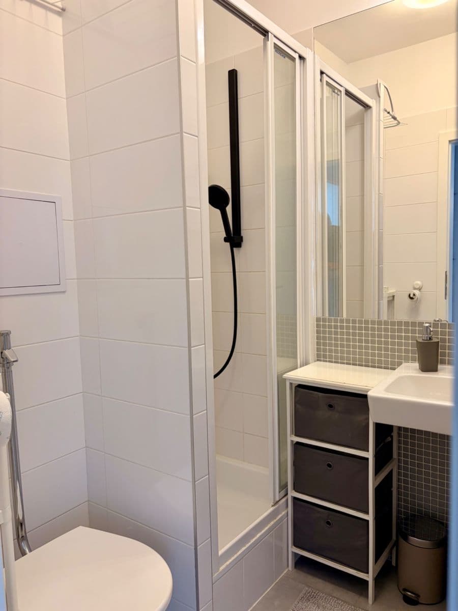 Pronájem bytu 1+kk 28 m², Hornoměcholupská, Praha, Praha Pronájem bytu 1+kk 28 m², Hornoměcholupská, Praha, Praha