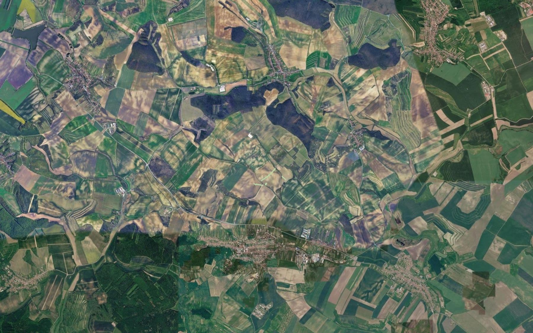 Prodej pozemku 6.714 m², Klobouky u Brna, Jihomoravský kraj Prodej pozemku 6.714 m², Klobouky u Brna, Jihomoravský kraj