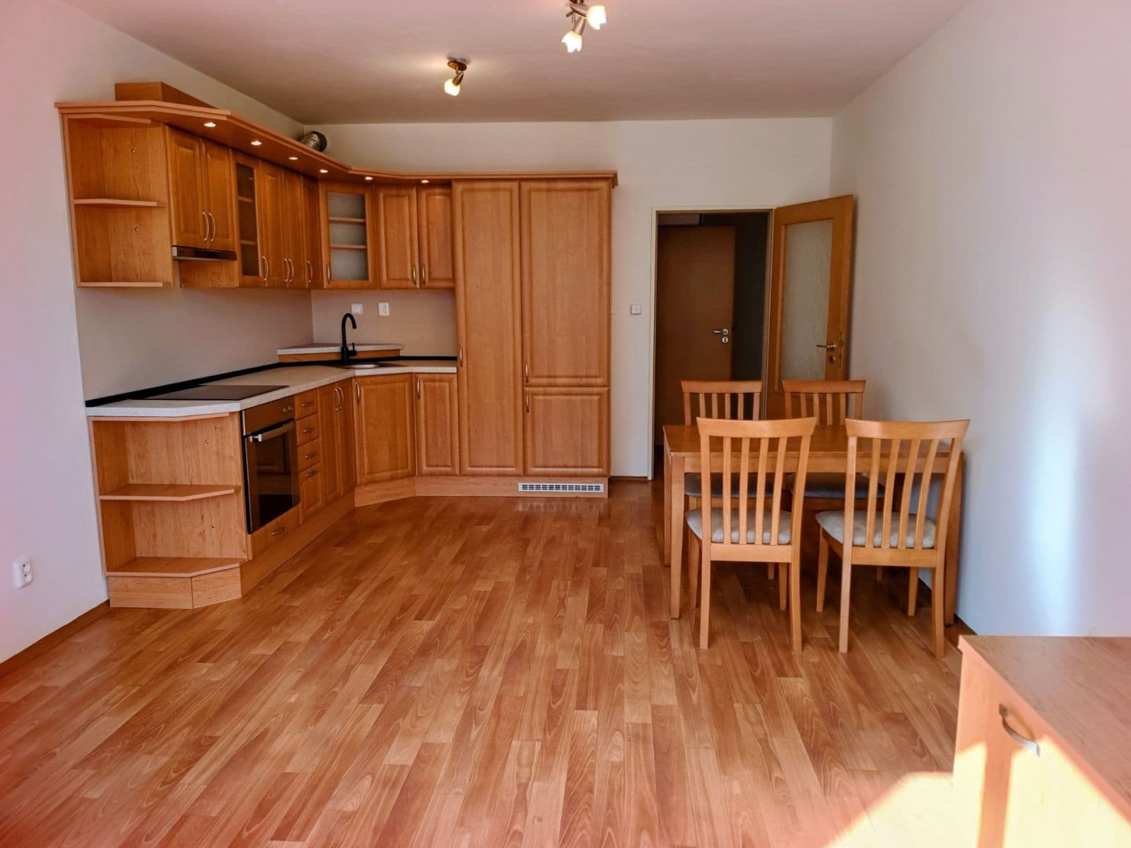 Pronájem bytu 2+kk 54 m², Herlíkovická, Praha, Praha Pronájem bytu 2+kk 54 m², Herlíkovická, Praha, Praha