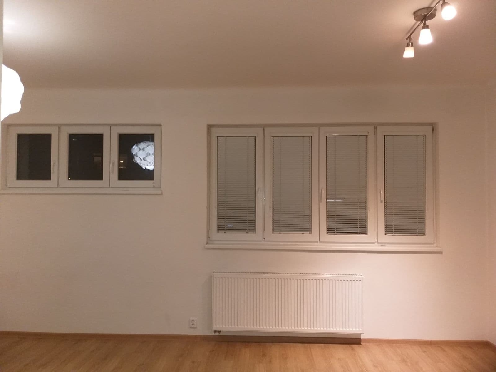 Pronájem bytu 2+kk 42 m², Osadní, Praha, Praha Pronájem bytu 2+kk 42 m², Osadní, Praha, Praha