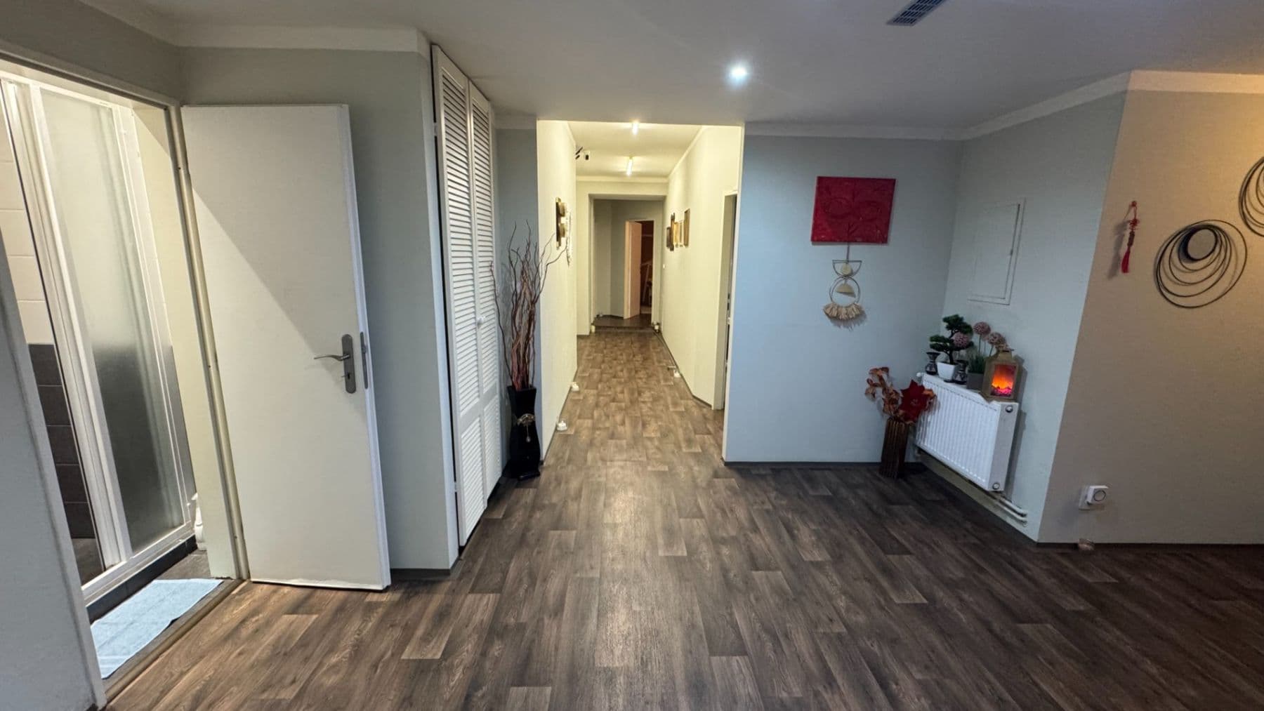 Prodej nebytového prostoru 200 m², Velehradská, Praha, Praha Prodej nebytového prostoru 200 m², Velehradská, Praha, Praha