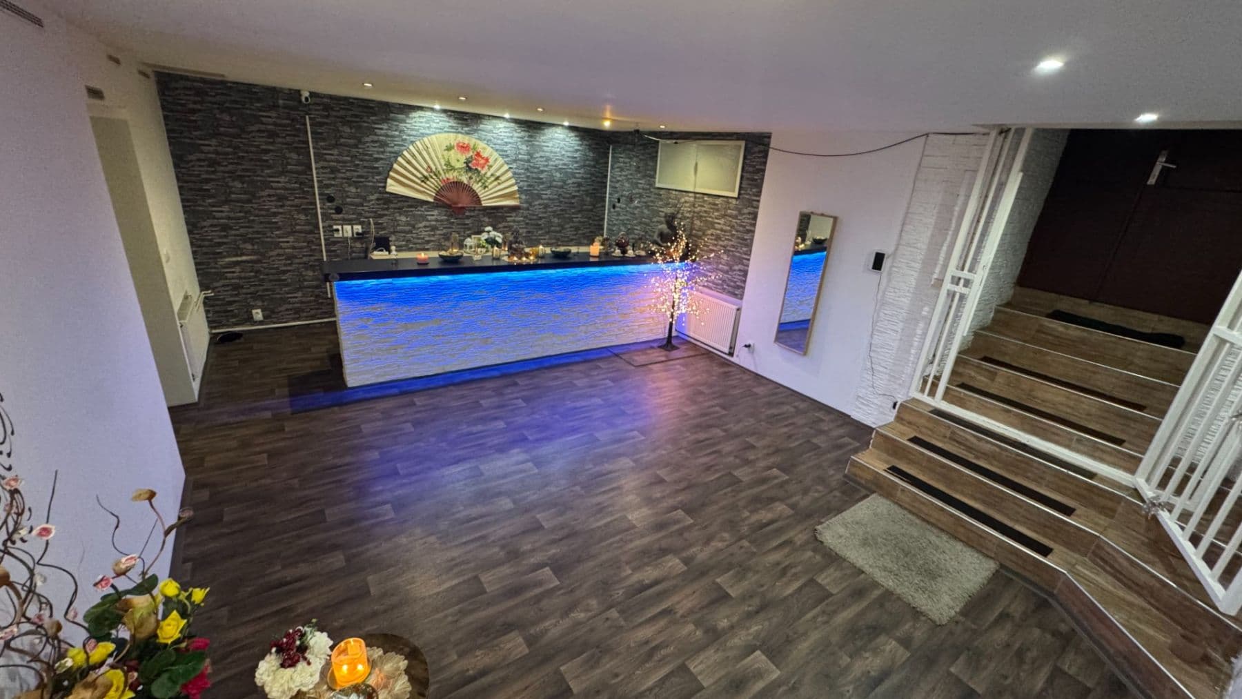 Prodej nebytového prostoru 200 m², Velehradská, Praha, Praha Prodej nebytového prostoru 200 m², Velehradská, Praha, Praha
