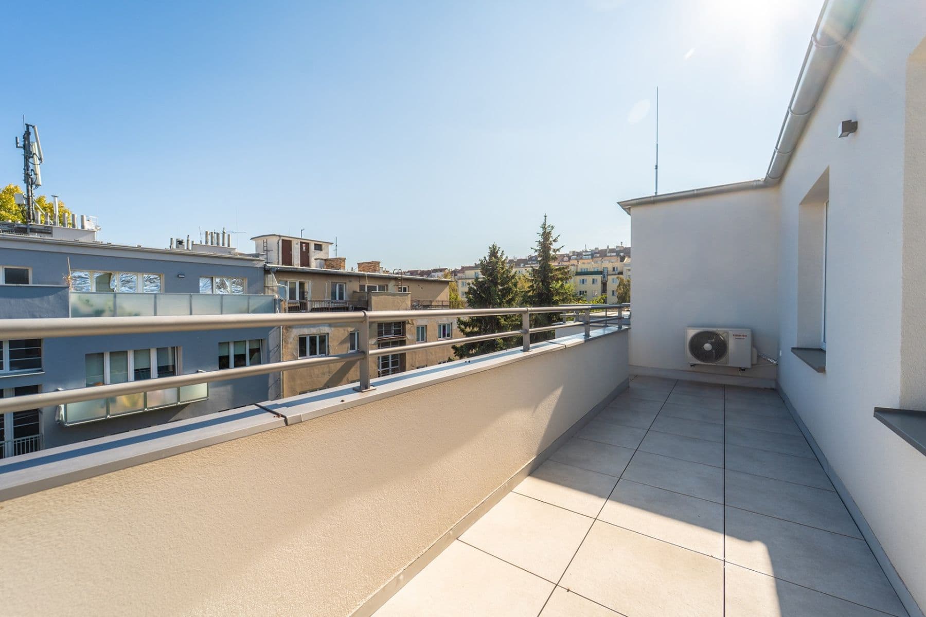 Pronájem bytu 1+kk 41 m², Pod Drinopolem, Praha, Praha Pronájem bytu 1+kk 41 m², Pod Drinopolem, Praha, Praha