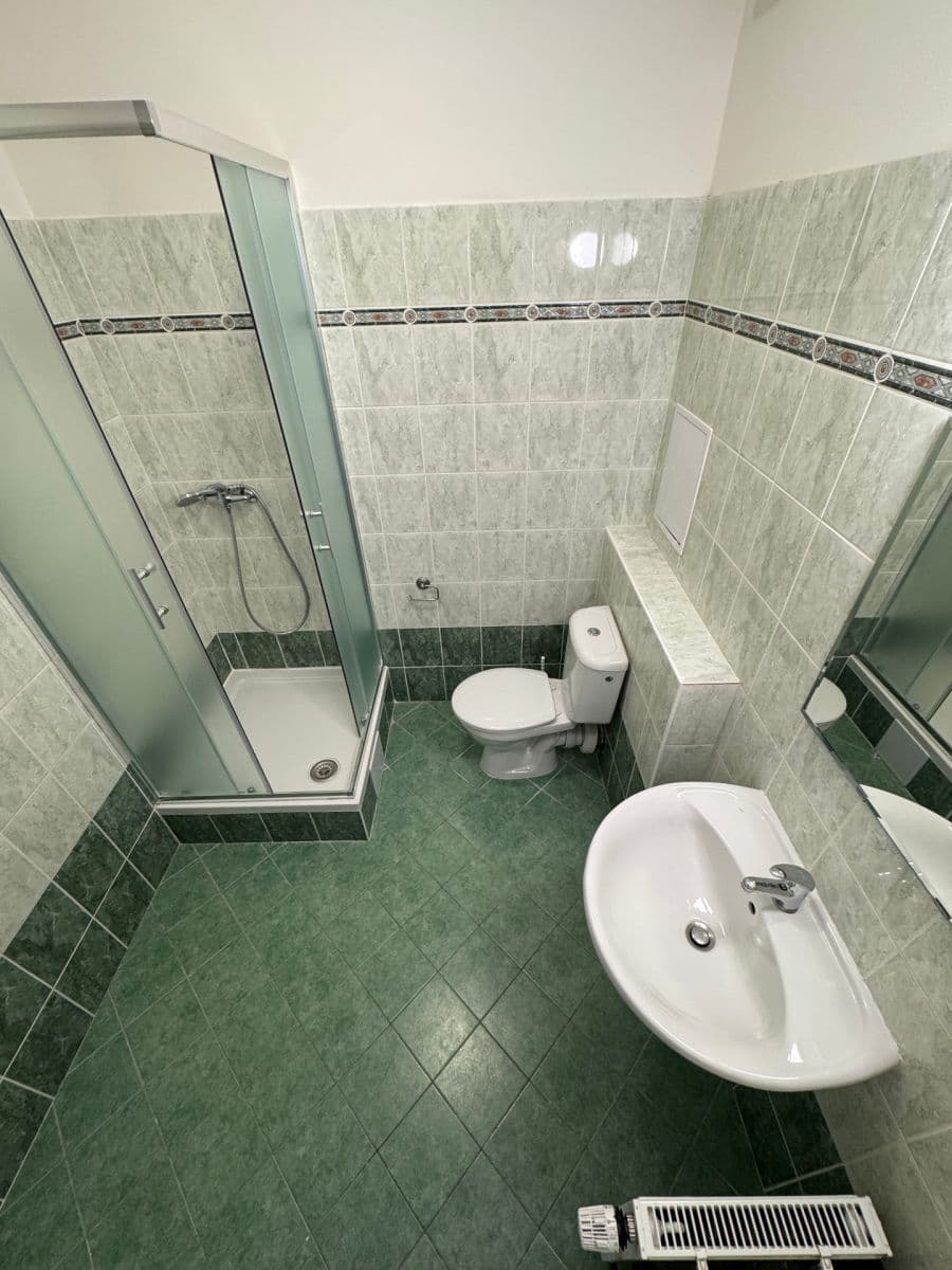 Pronájem bytu 1+1 40 m², Ďáblická, Praha, Praha Pronájem bytu 1+1 40 m², Ďáblická, Praha, Praha