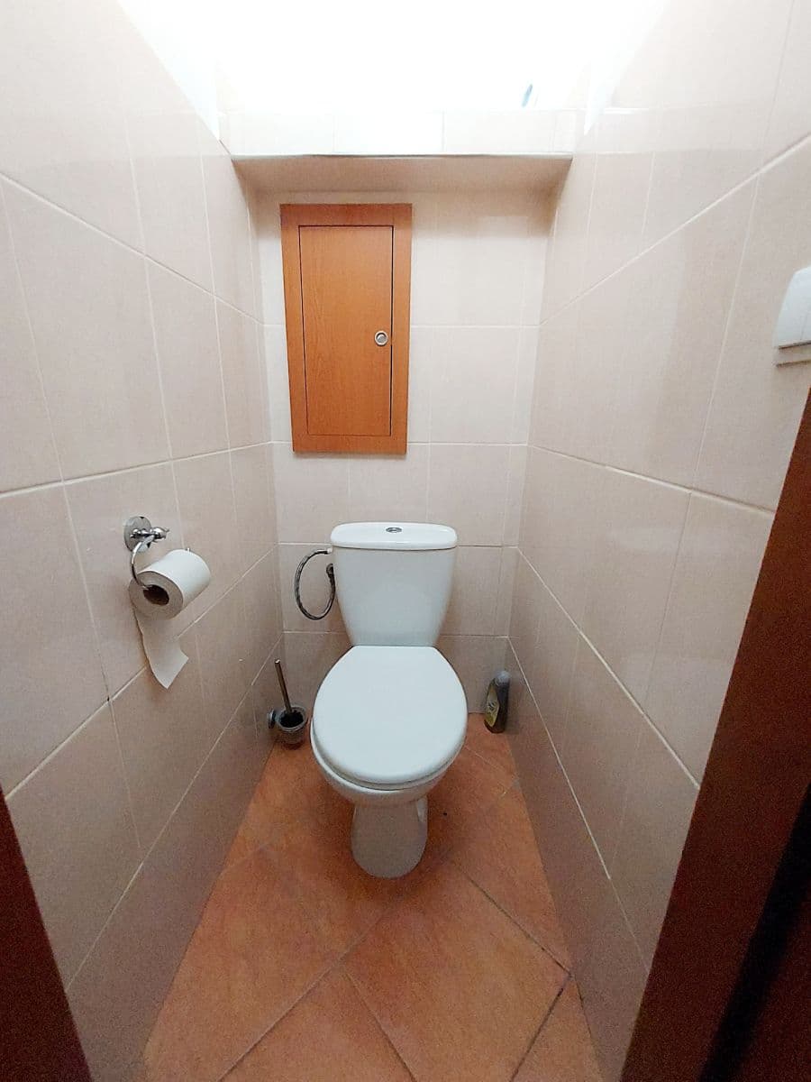 Prodej bytu 1+1 35 m², Pádivého, Trenčín, Trenčiansky kraj Prodej bytu 1+1 35 m², Pádivého, Trenčín, Trenčiansky kraj