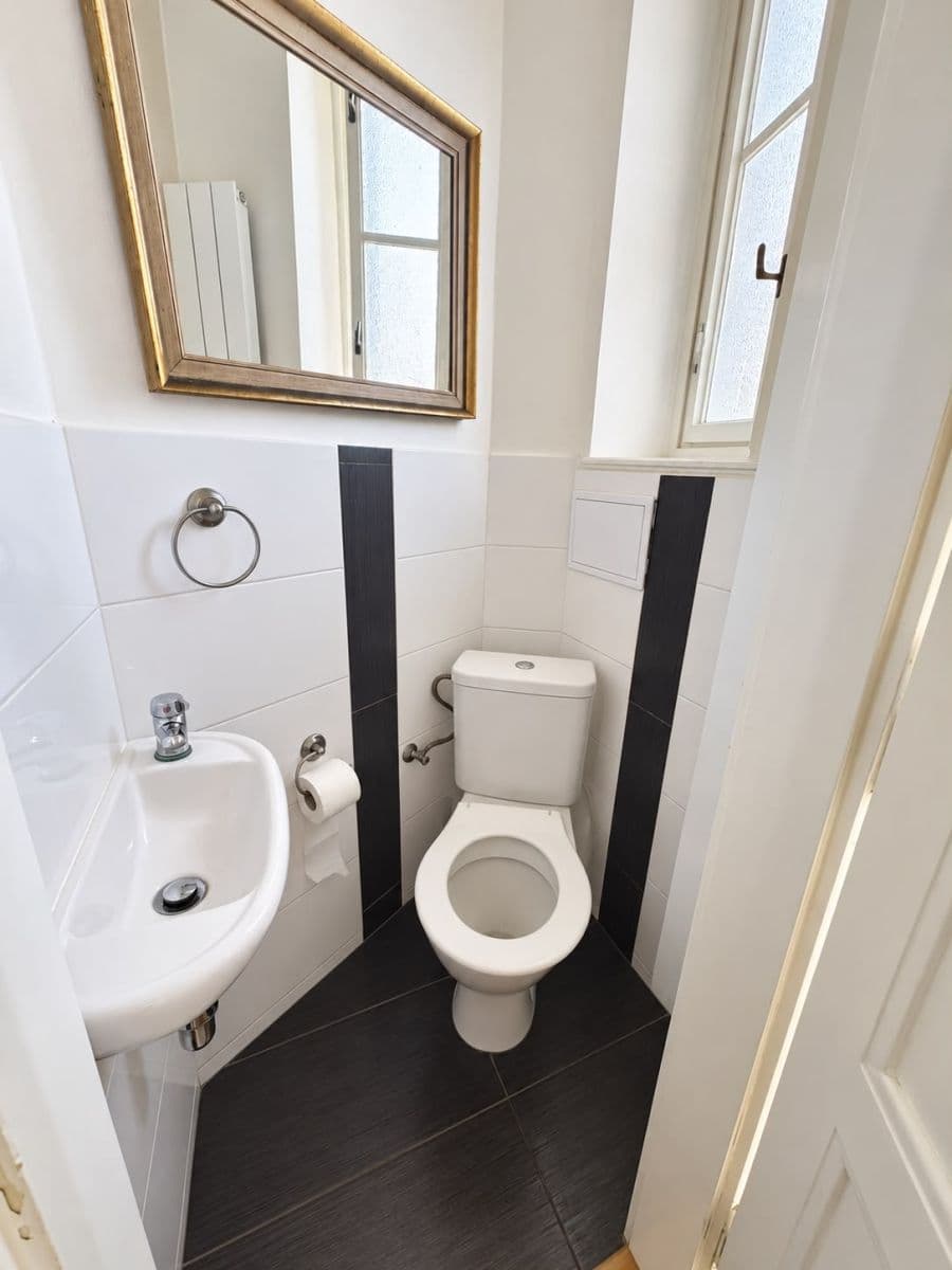 Pronájem bytu 3+1 85 m², Milešovská, Praha, Praha Pronájem bytu 3+1 85 m², Milešovská, Praha, Praha