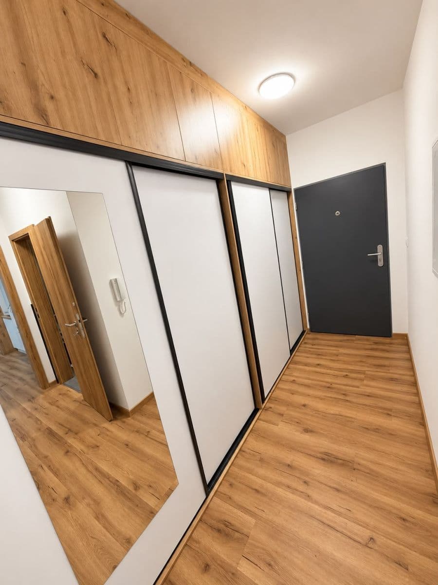 Pronájem bytu 2+kk 56 m², U Kasáren, Dašice, Pardubický kraj Pronájem bytu 2+kk 56 m², U Kasáren, Dašice, Pardubický kraj