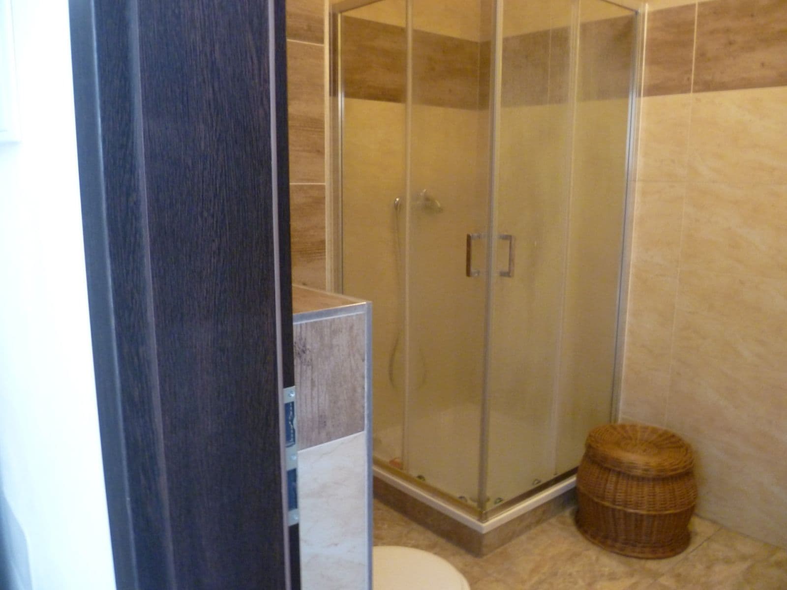 Pronájem bytu 2+kk 52 m², Velký Osek, Středočeský kraj Pronájem bytu 2+kk 52 m², Velký Osek, Středočeský kraj