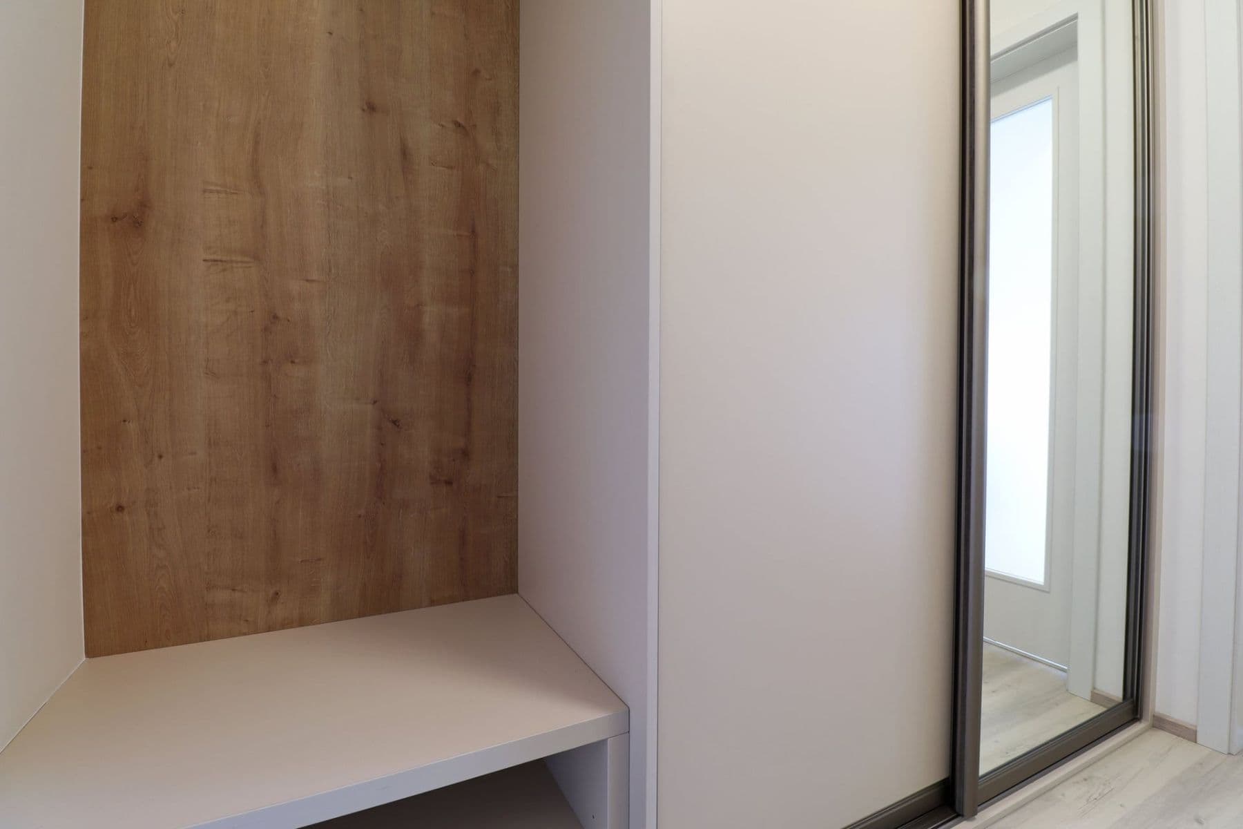 Pronájem bytu 1+kk 34 m², Výstavní, Praha, Praha Pronájem bytu 1+kk 34 m², Výstavní, Praha, Praha