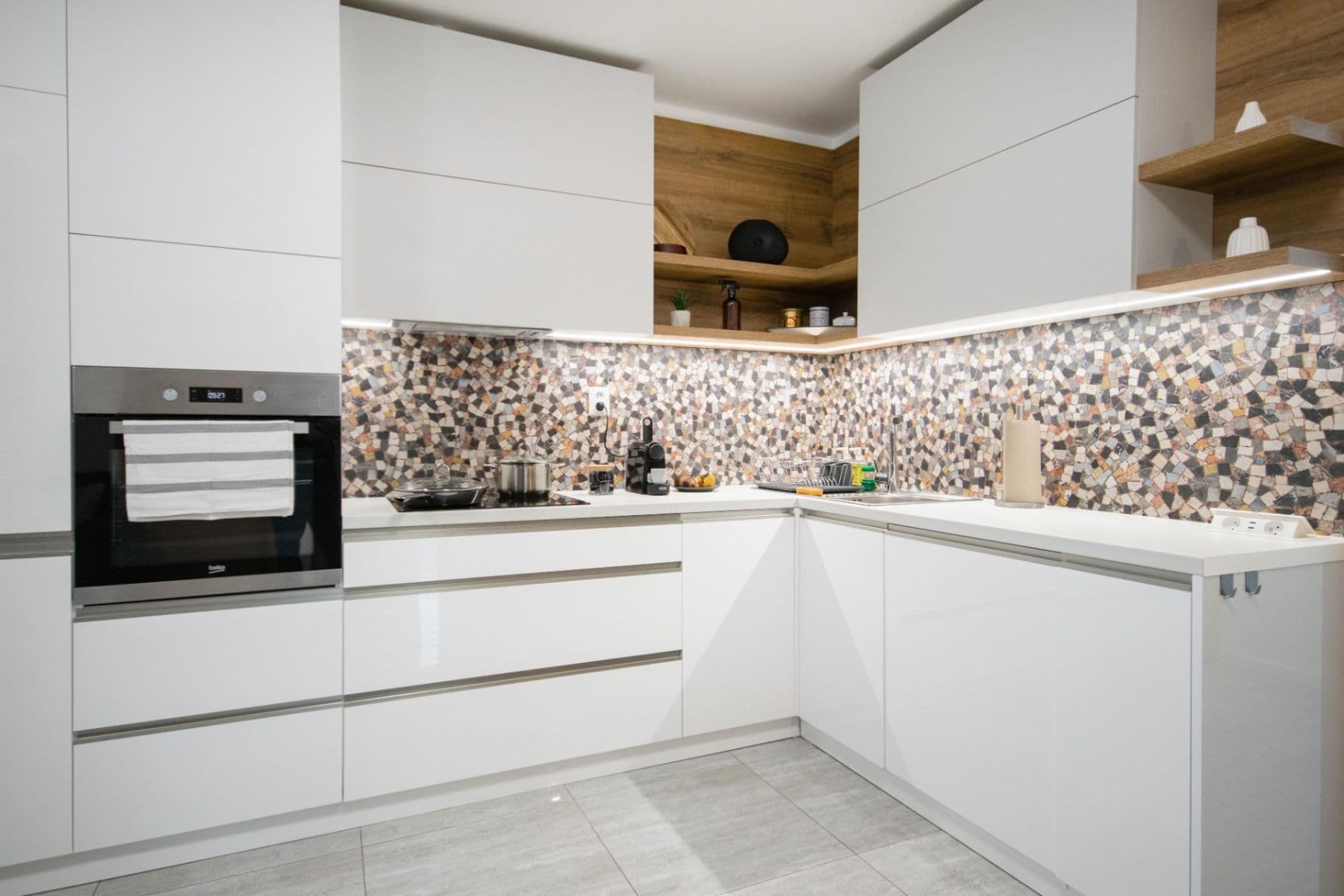 Pronájem bytu 3+1 65 m², Podkolibská, Nové Mesto, Bratislavský kraj Pronájem bytu 3+1 65 m², Podkolibská, Nové Mesto, Bratislavský kraj