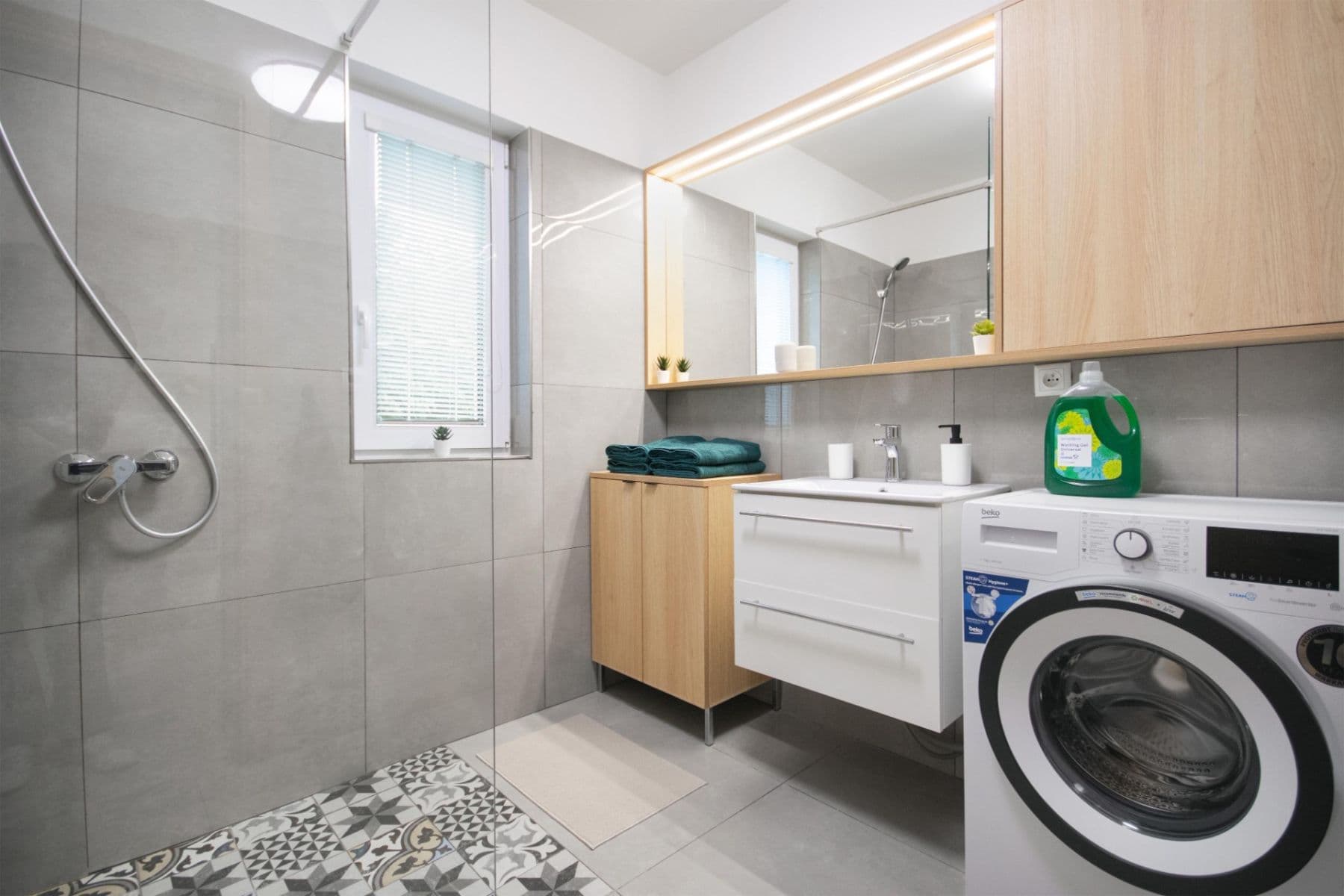 Pronájem bytu 3+1 65 m², Podkolibská, Nové Mesto, Bratislavský kraj Pronájem bytu 3+1 65 m², Podkolibská, Nové Mesto, Bratislavský kraj