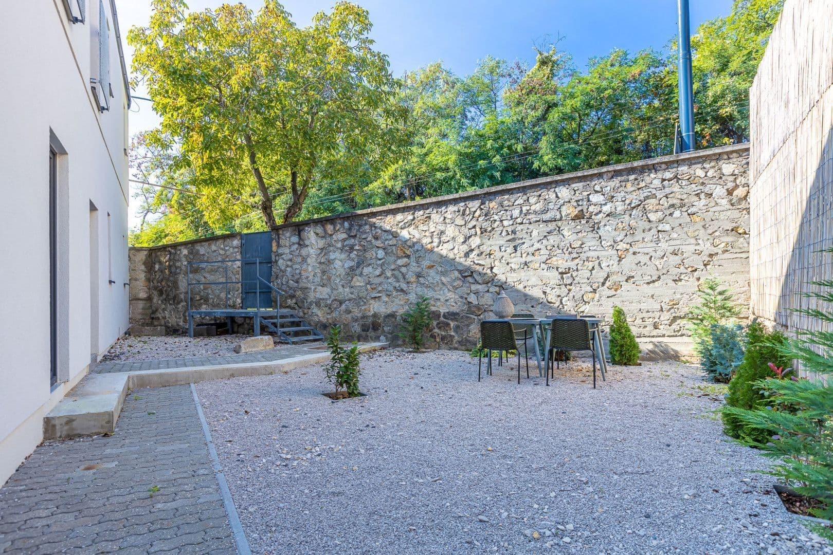 Pronájem bytu 3+1 65 m², Podkolibská, Nové Mesto, Bratislavský kraj Pronájem bytu 3+1 65 m², Podkolibská, Nové Mesto, Bratislavský kraj